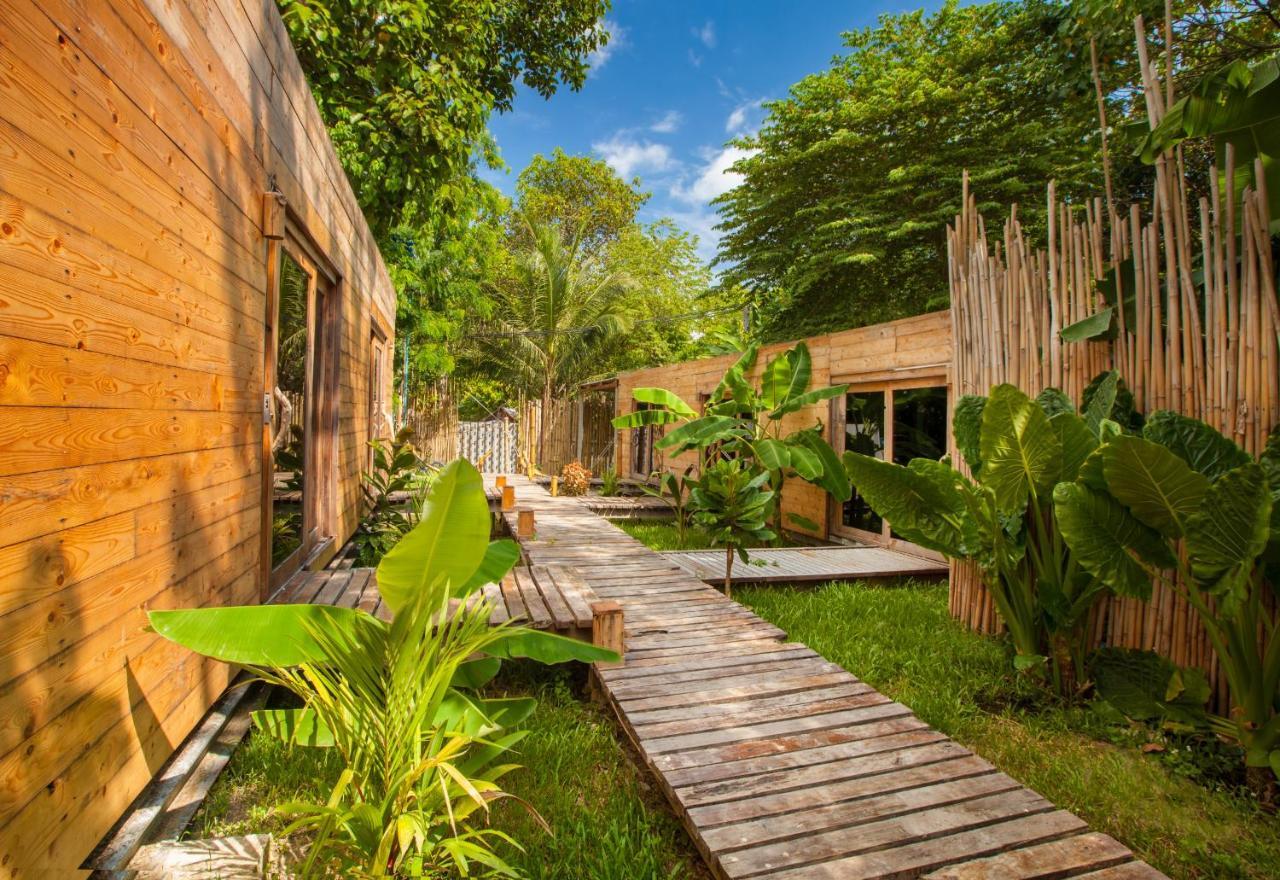 The Box - Lipe Resort Exterior photo